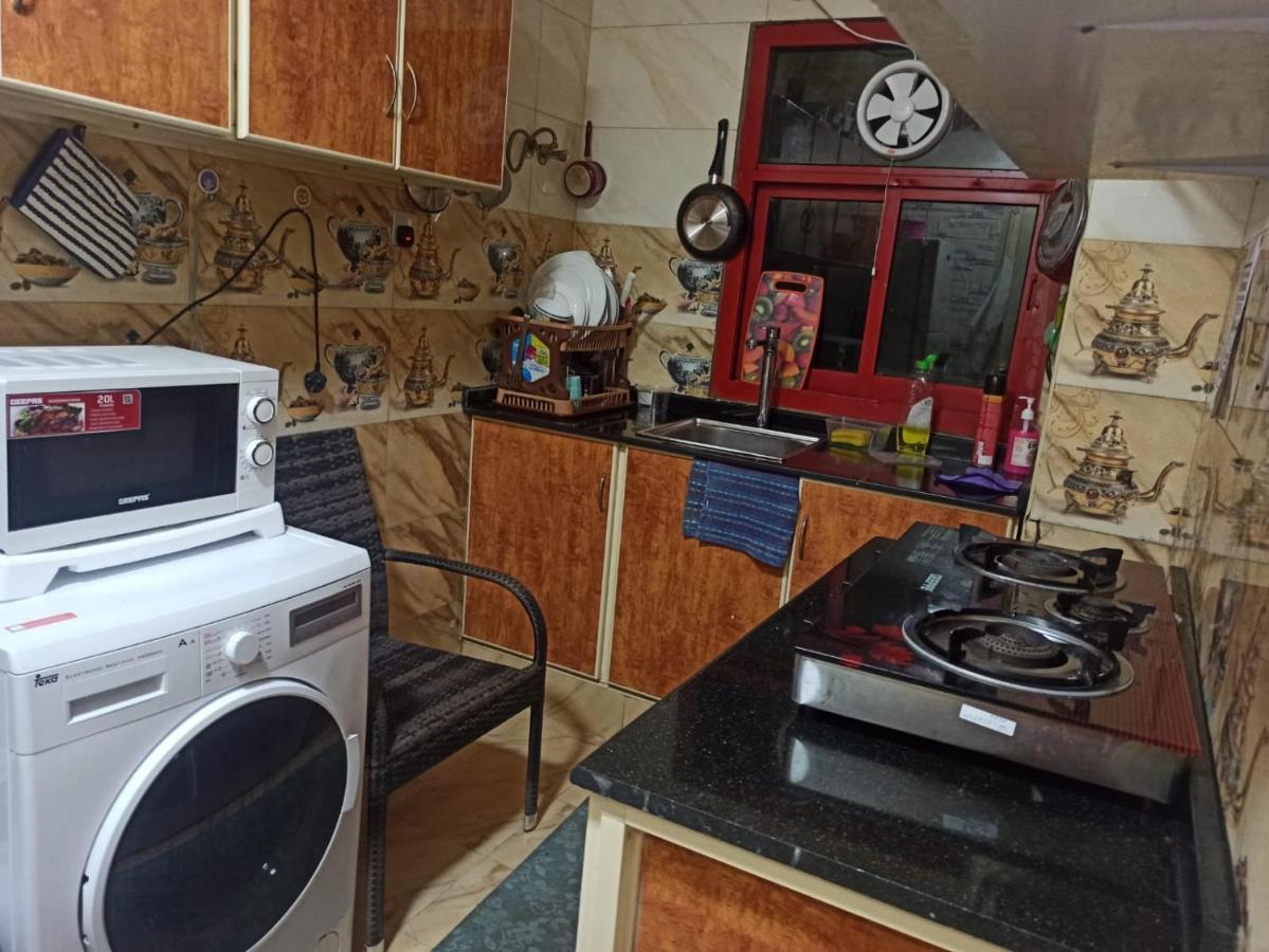 Moon Backpackers , Al Rigga , Partition For Couples And For Singles Διαμέρισμα Ντουμπάι Εξωτερικό φωτογραφία